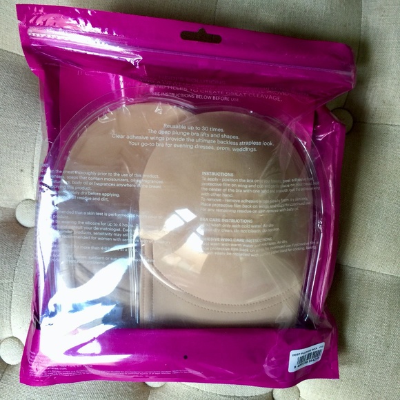 Heidi Klum Intimates Deep Plunge Bra Backless Strapless Adhesive C/D New NIP - Picture 3 of 5